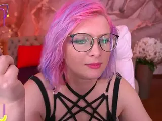 CoolTatiss's Live Sex Cam Show