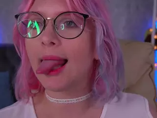 CoolTatiss's Live Sex Cam Show