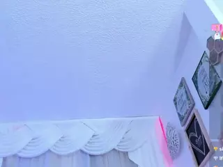 Elena Salvatore's Live Sex Cam Show