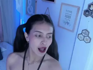 Elena Salvatore's Live Sex Cam Show