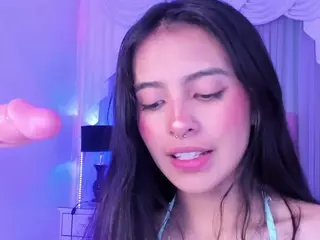 Elena Salvatore's Live Sex Cam Show