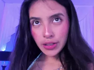 Elena Salvatore's Live Sex Cam Show
