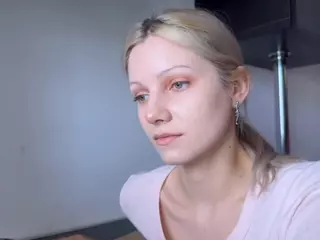 VasyaSylvia's Live Sex Cam Show