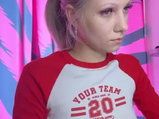 VasyaSylvia's Live Sex Cam Show