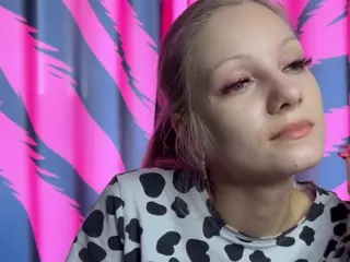 VasyaSylvia's Live Sex Cam Show