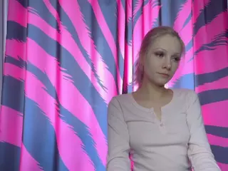 VasyaSylvia's Live Sex Cam Show