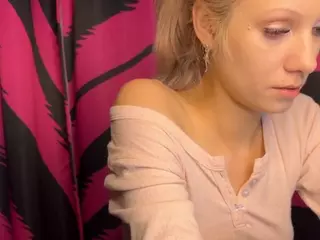 VasyaSylvia's Live Sex Cam Show
