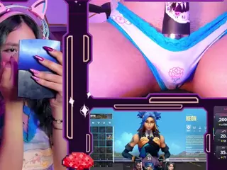 AriDawson's Live Sex Cam Show