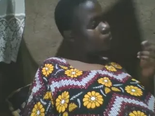 cherry37's Live Sex Cam Show