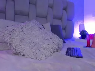 KarolRojas's Live Sex Cam Show