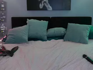 KiraRoxx's Live Sex Cam Show