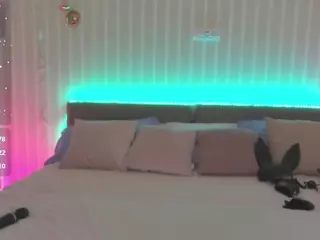 KiraRoxx's Live Sex Cam Show