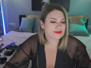 KiraRoxx's Live Sex Cam Show