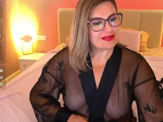KiraRoxx's Live Sex Cam Show