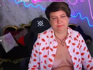 MilaSkyy's Live Sex Cam Show