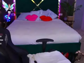 MilaSkyy's Live Sex Cam Show