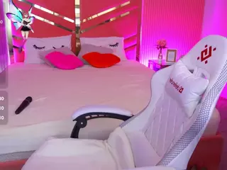 MilaSkyy's Live Sex Cam Show