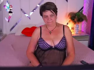 MilaSkyy's Live Sex Cam Show