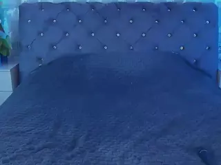 SueWannaPlay's Live Sex Cam Show