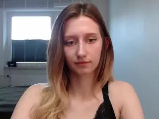 LunaxDelight's Live Sex Cam Show