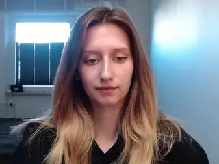 LunaxDelight's Live Sex Cam Show