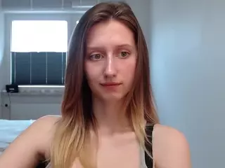 LunaxDelight's Live Sex Cam Show