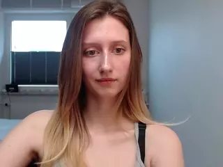 LunaxDelight's Live Sex Cam Show