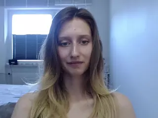 LunaxDelight's Live Sex Cam Show