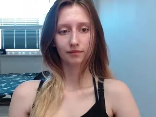 LunaxDelight's Live Sex Cam Show