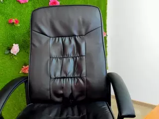 MiaSparkk's Live Sex Cam Show