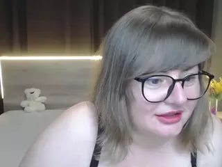 ZannaDreil's Live Sex Cam Show