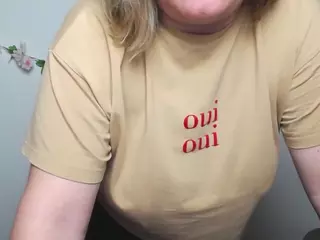 ZannaDreil's Live Sex Cam Show