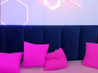 DianaGarrett's Live Sex Cam Show