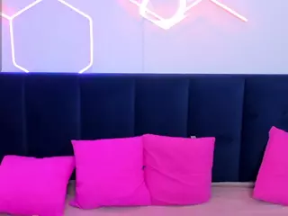 DianaGarrett's Live Sex Cam Show