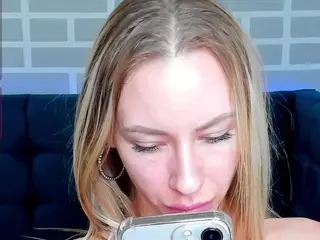 DianaGarrett's Live Sex Cam Show