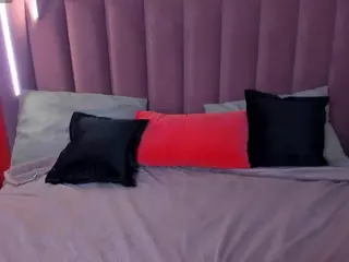 DianaGarrett's Live Sex Cam Show