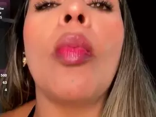 sofyvargasxxx's Live Sex Cam Show