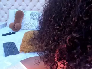 AfricaBell's Live Sex Cam Show