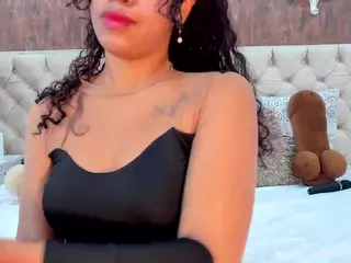 AfricaBell's Live Sex Cam Show
