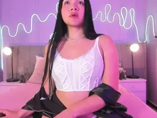 HOTTIE MEL's Live Sex Cam Show