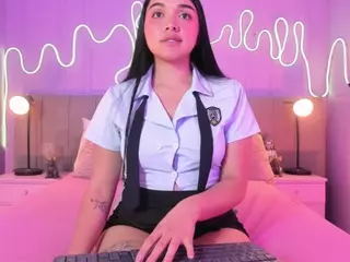 HOTTIE MEL's Live Sex Cam Show