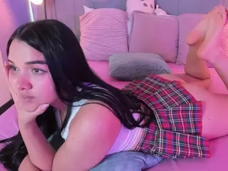 HOTTIE MEL's Live Sex Cam Show