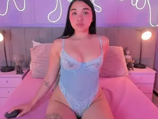HOTTIE MEL's Live Sex Cam Show