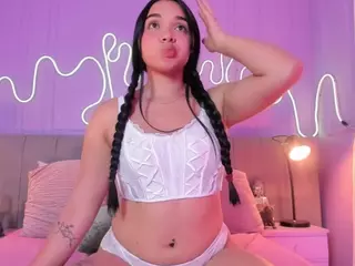 HOTTIE MEL's Live Sex Cam Show
