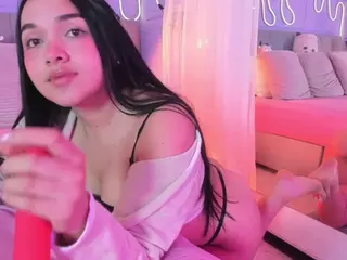 HOTTIE MEL's Live Sex Cam Show