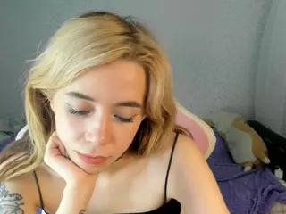 ramona-robbins's Live Sex Cam Show