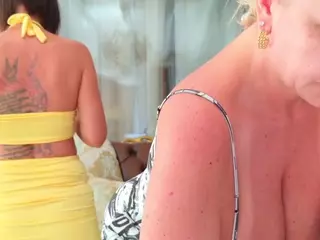 Tunderosee's Live Sex Cam Show