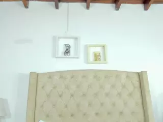 AllissonM's Live Sex Cam Show