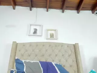 AllissonM's Live Sex Cam Show