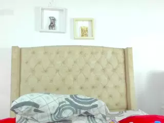 AllissonM's Live Sex Cam Show